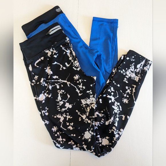 2 Pairs FOREVER 21 Leggings - Picture 2 of 7